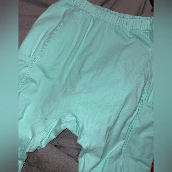 NWOT FP Movement Hot Shot Pants - Picture 4 of 5